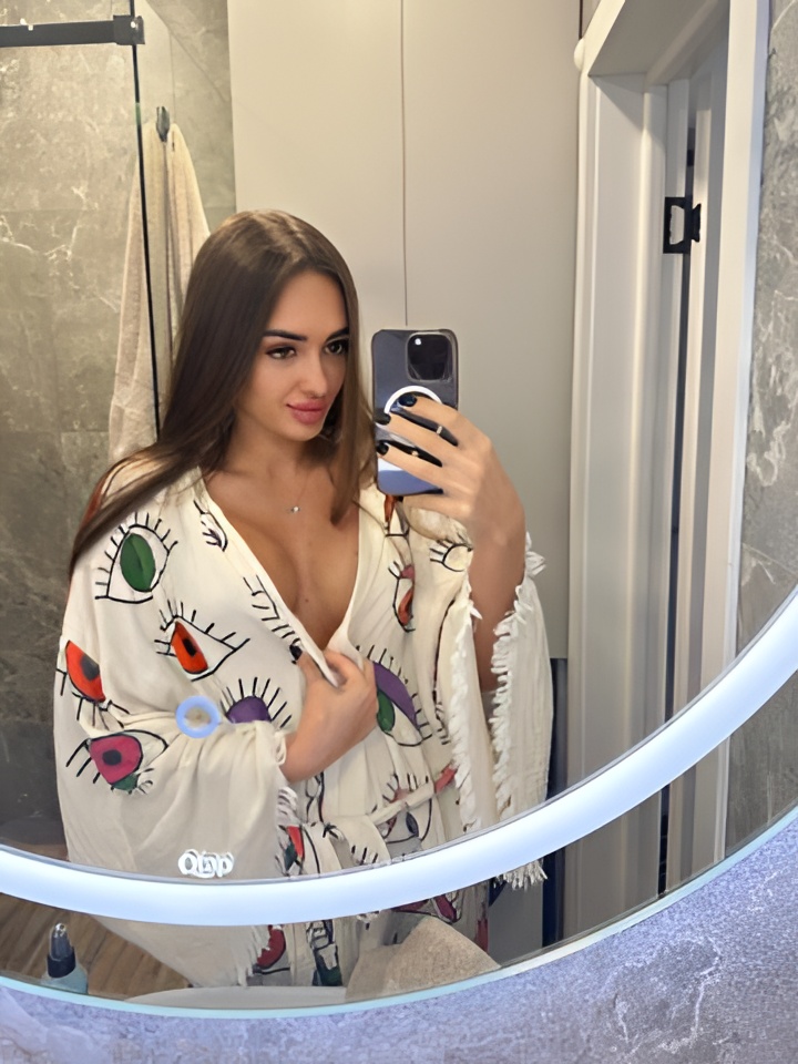 Людмила привлекальеная девушка из Зеленокумска цена от 2000 руб