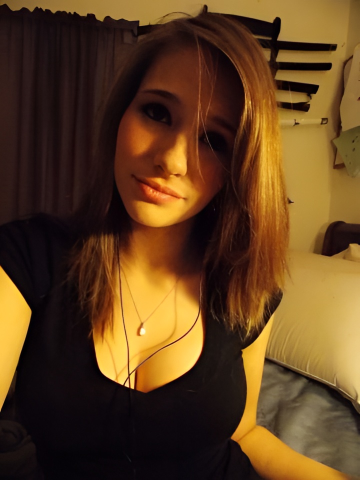 Сабина привлекальеная девушка из Зеленокумска цена от 2000 руб