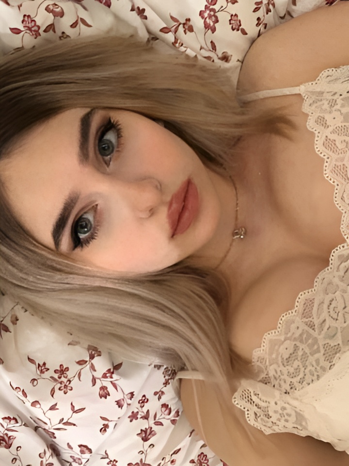 Индивидуалка Стелла, доступна для личного знакомства от 2000 руб