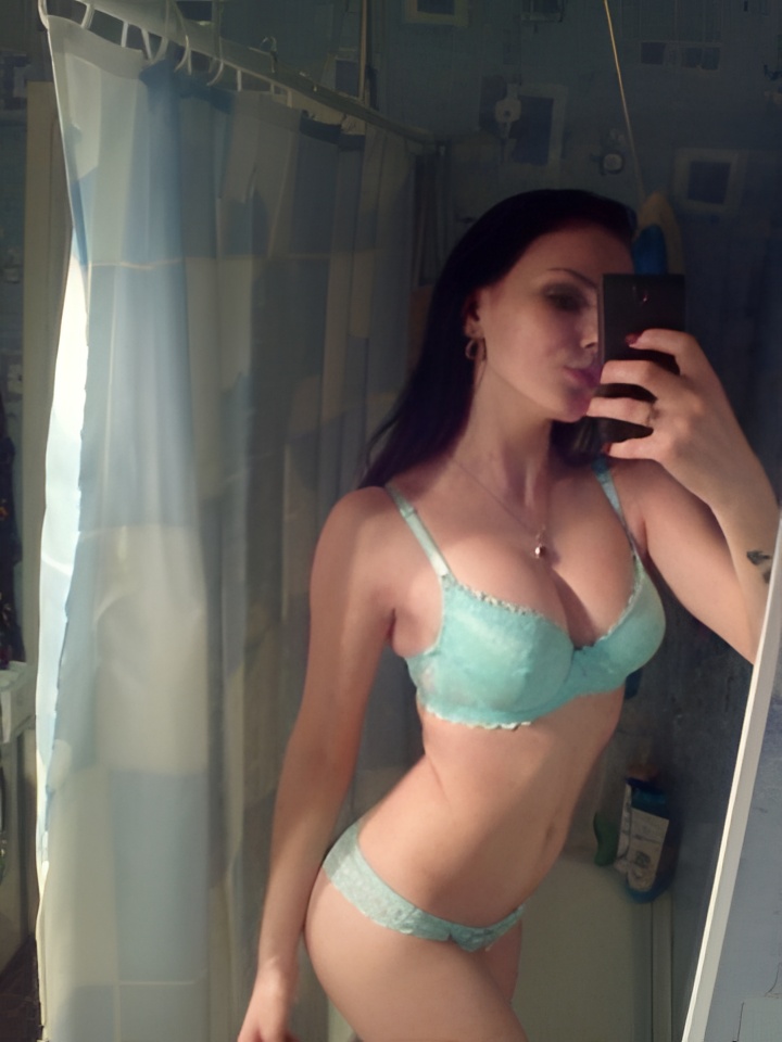 Светлана привлекальеная девушка из Зеленокумска цена от 2500 руб