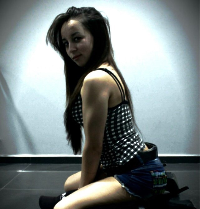 Арина привлекальеная девушка из Зеленокумска цена от 3500 руб