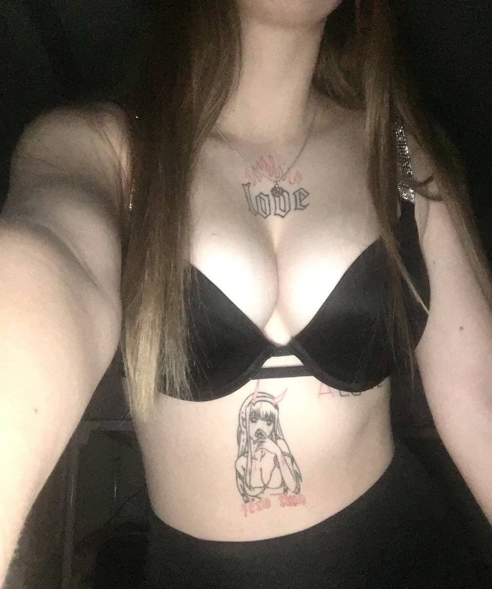 Рита привлекальеная девушка из Зеленокумска цена от 3000 руб