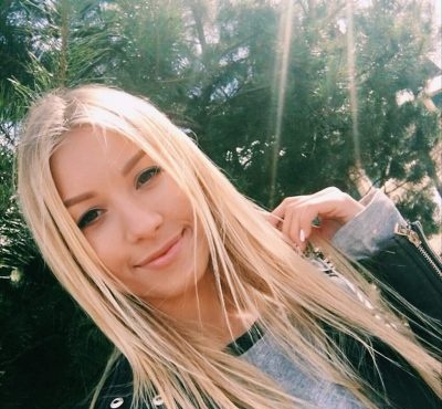 Тоня привлекательная девушка из Зеленокумска цена от 3000 руб