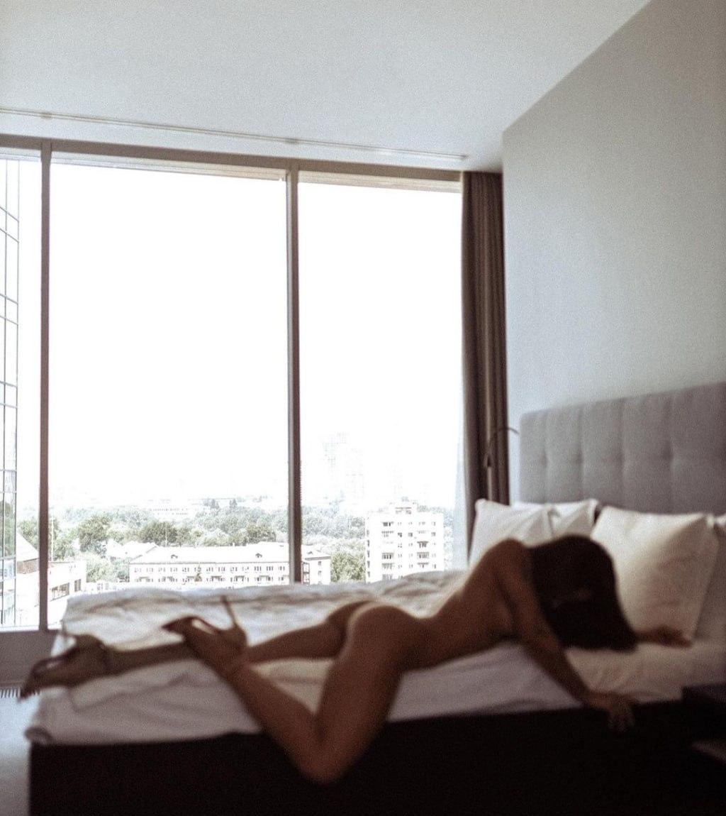 Юлечка привлекальеная девушка из Зеленокумска цена от 5000 руб