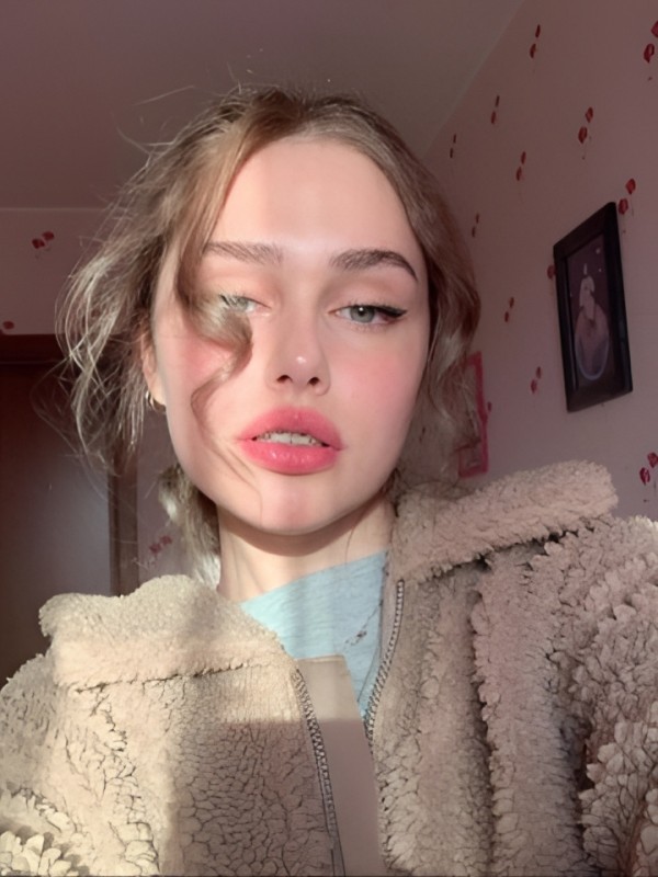 Елизавета привлекательная девушка из Зеленокумска цена от 5000 руб