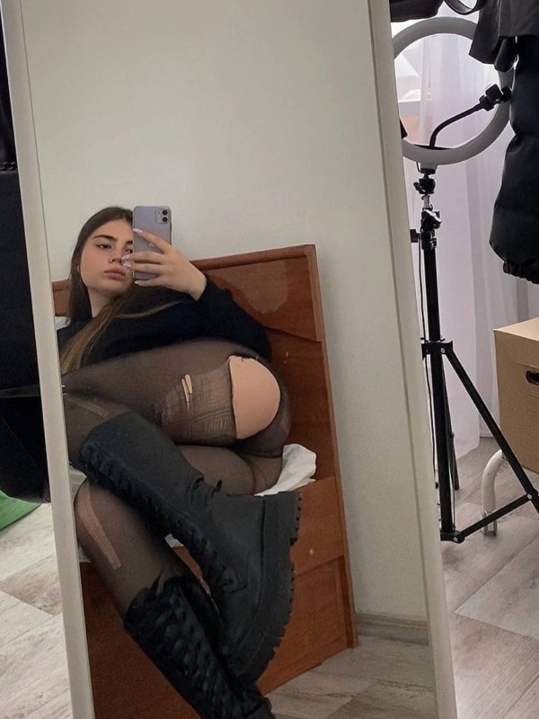 Жанна привлекательная девушка из Зеленокумска цена от 5000 руб