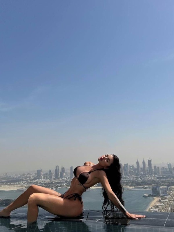 Мэри привлекательная девушка из Зеленокумска цена от 4500 руб