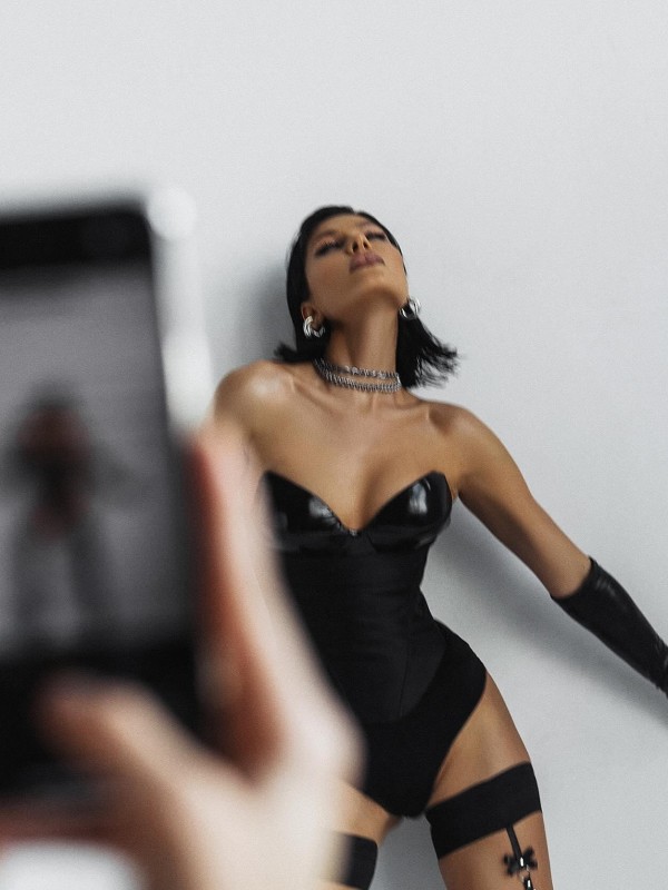 Урсула привлекательная девушка из Зеленокумска цена от 10000 руб